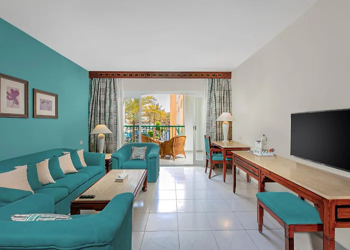 אתר נופש Bel Air Azur (adults Only) הורגהדה