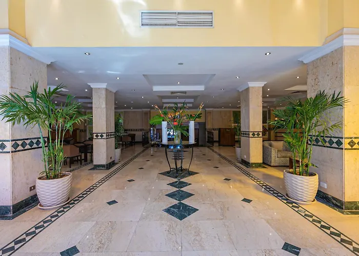 Bel Air Azur (adults Only) 3* הורגהדה